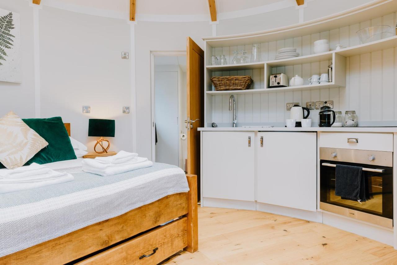 뷰드 East Thorne Glamping 빌라 외부 사진